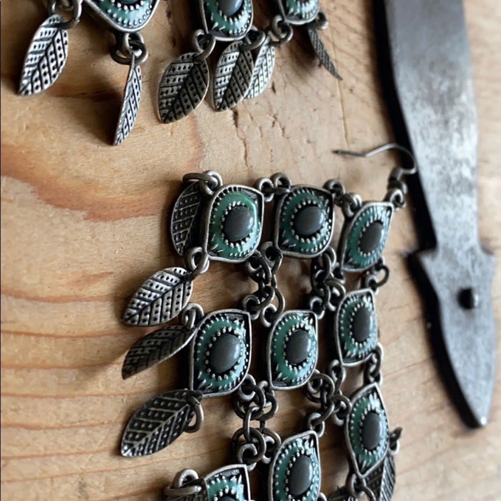 old world chandelier earrings - Picture 13 of 16
